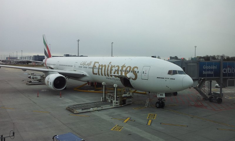 002_EmiratesToFly